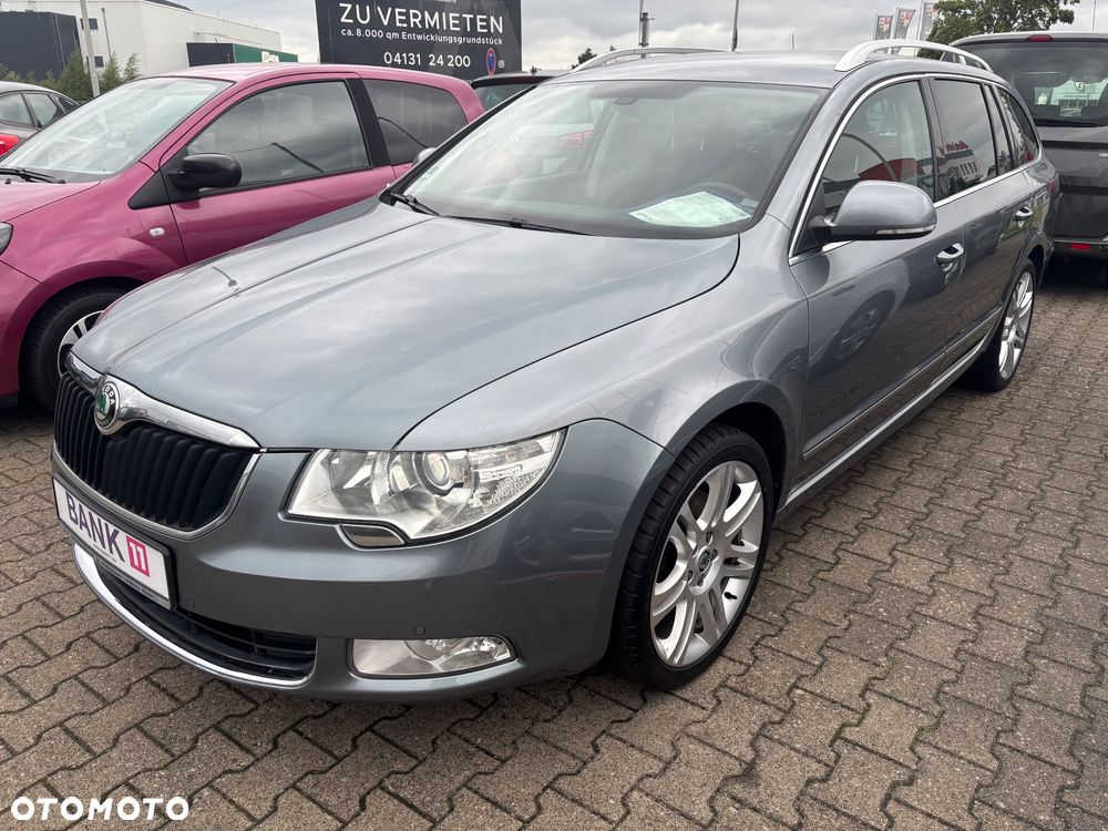 Skoda Superb 2.0 TDI Elegance DSG - 39
