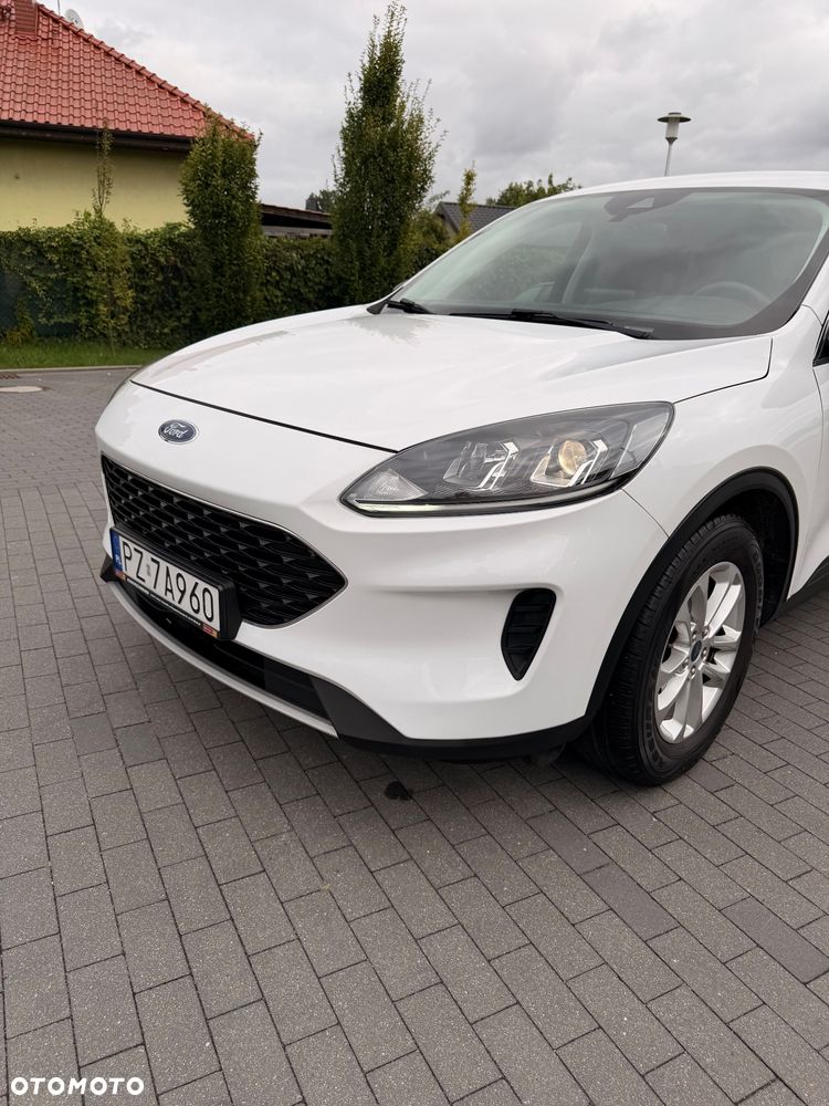 Ford Kuga - 23