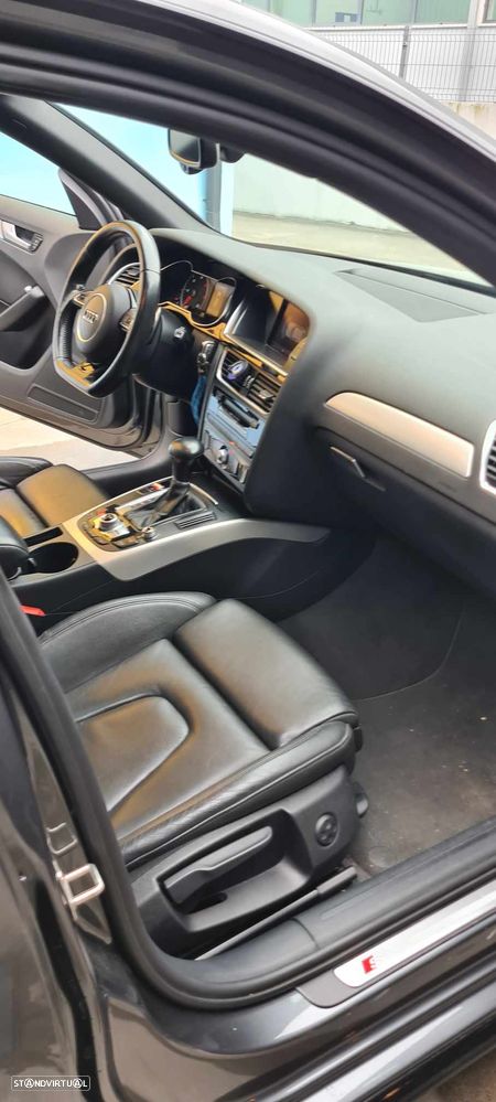 Audi A4 Avant 2.0 TDI Multitronic S-line - 12