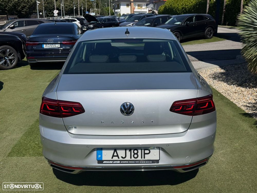 VW Passat 1.4 TSI GTE Plug-in - 12