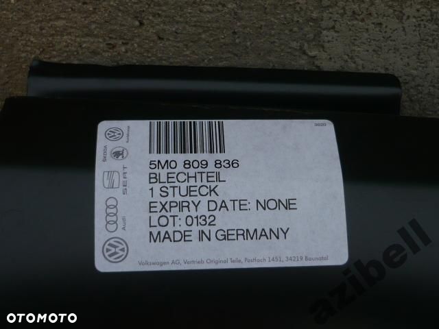 VW GOLF V, VI PLUS 5M0 - słupek prawy NOWY - 2