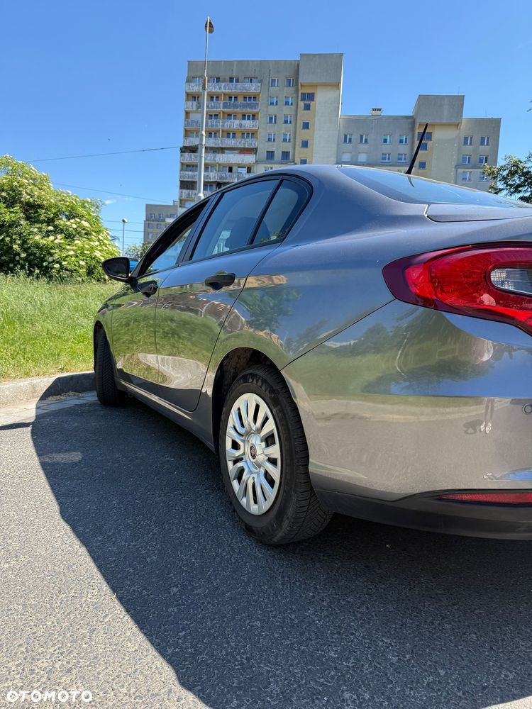 Fiat Tipo 1.4 16v Lounge EU6d - 3