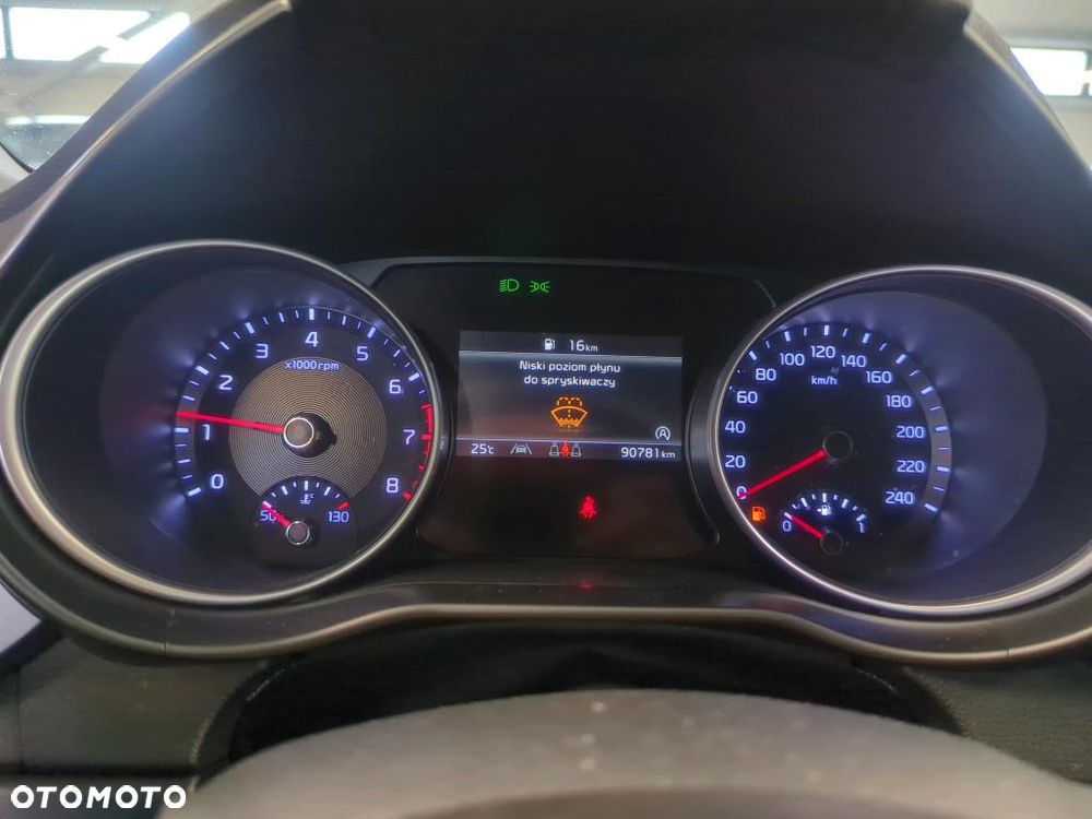 Kia Ceed 1.5 T-GDI M - 7