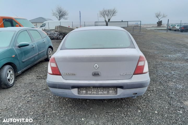 Dezmembrez Renault Symbol 1 [2th facelift] [2005 - 2008] Sedan 1.5 dCi MT (80 hp) - 4
