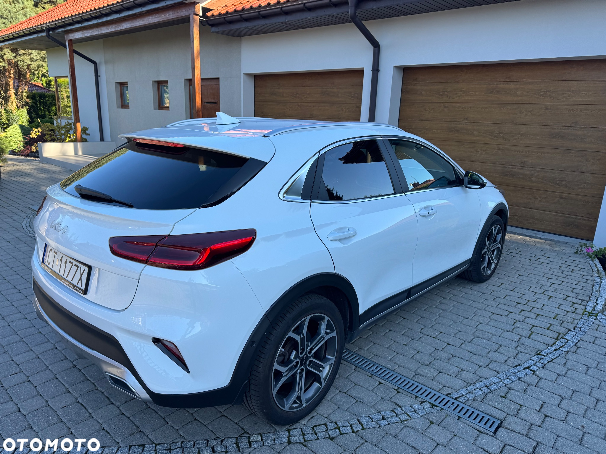 Kia XCeed 1.6 GDI PHEV L Business Line DCT - 3