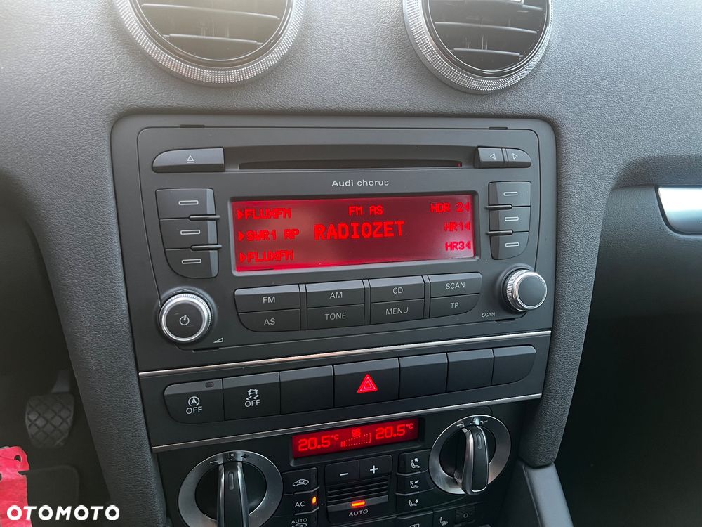 Audi A3 Sportback 1.2 TFSI Ambiente - 28