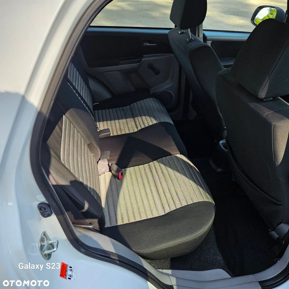 Suzuki SX4 1.6 VVT 4x2 Comfort - 22