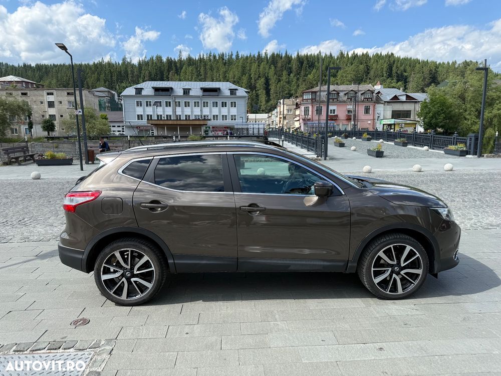 Nissan Qashqai - 2