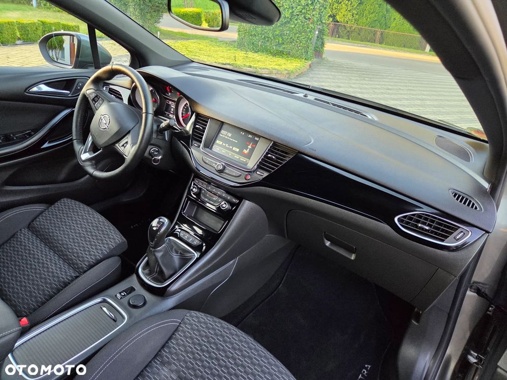 Opel Astra 1.4 Turbo Dynamic - 26