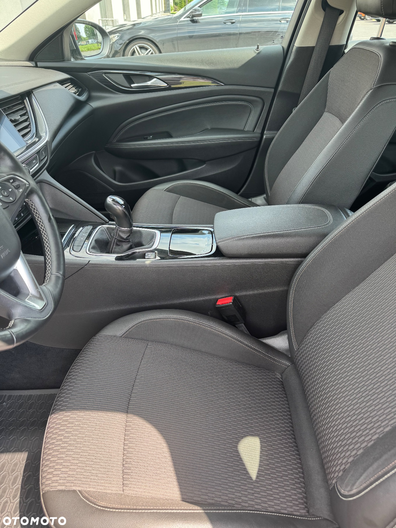 Opel Insignia 2.0 CDTI Enjoy S&S - 9