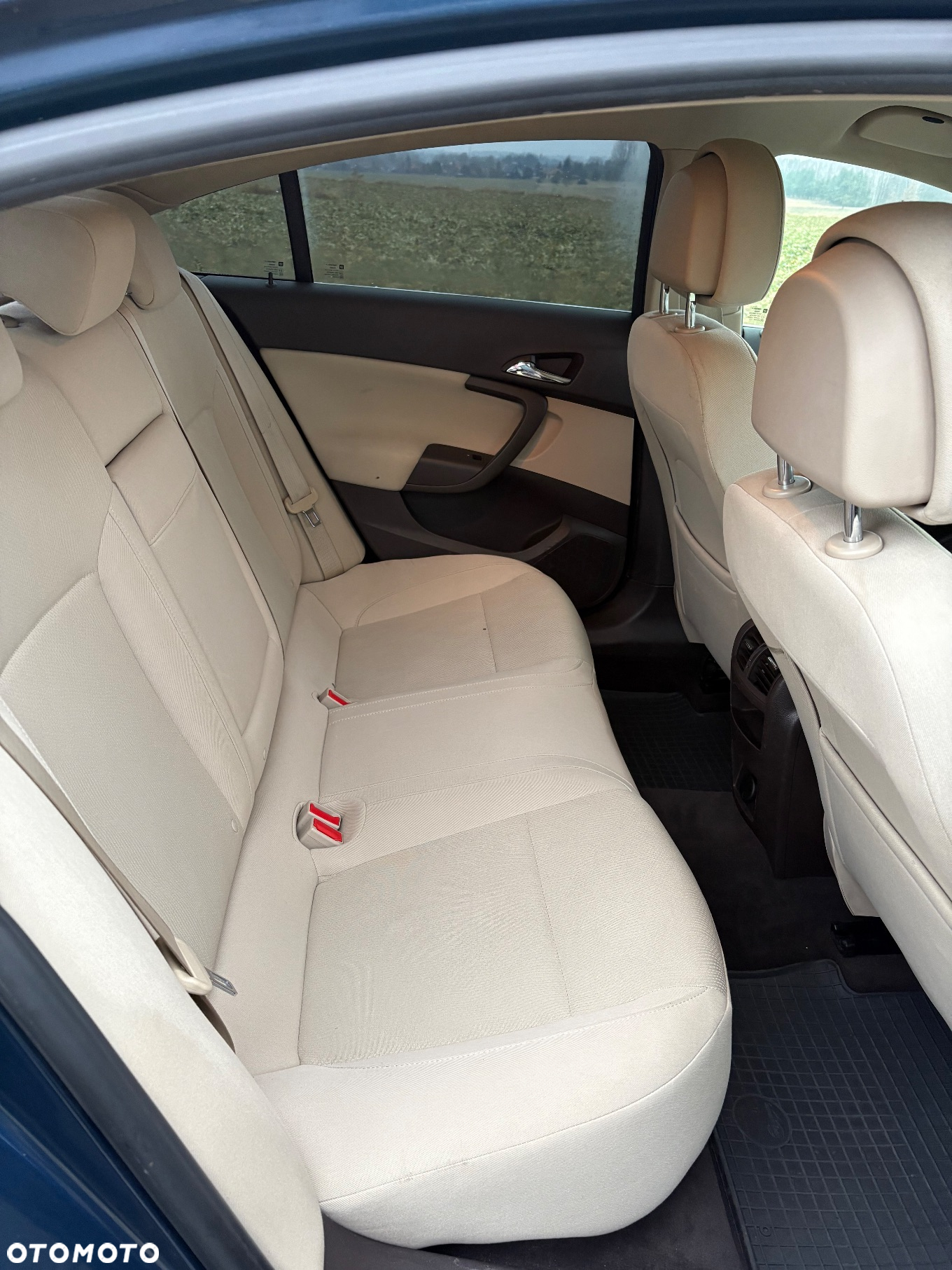 Opel Insignia - 15