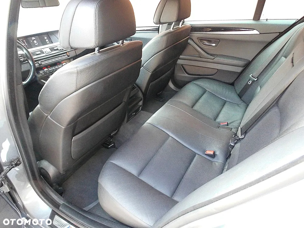 BMW Seria 5 535d xDrive Sport-Aut - 6