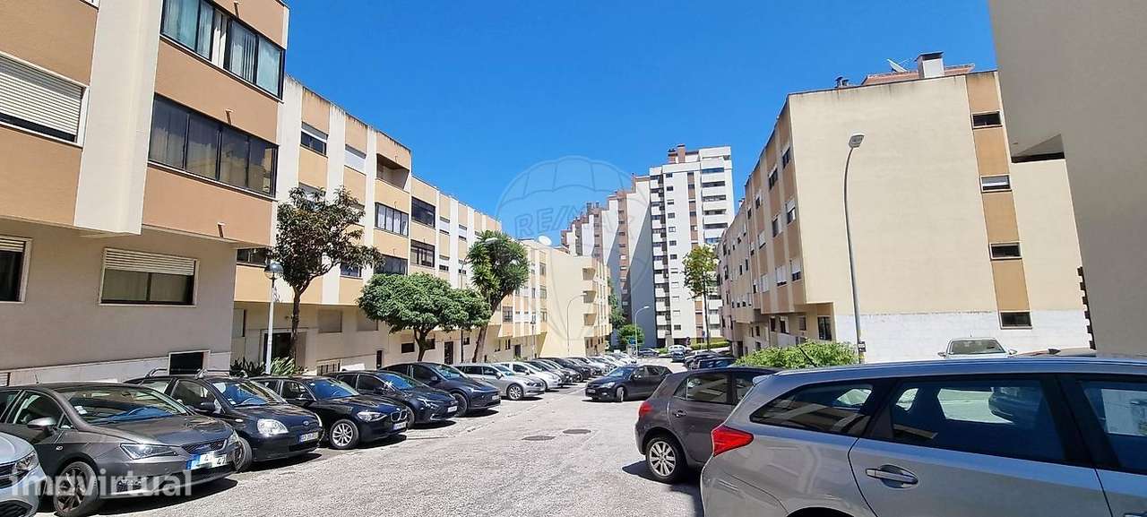 Apartamento T1 para arrendamento - Grande imagem: 2/11