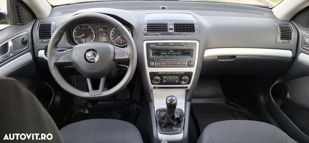 Skoda Octavia 1.4 TSI Drive - 7
