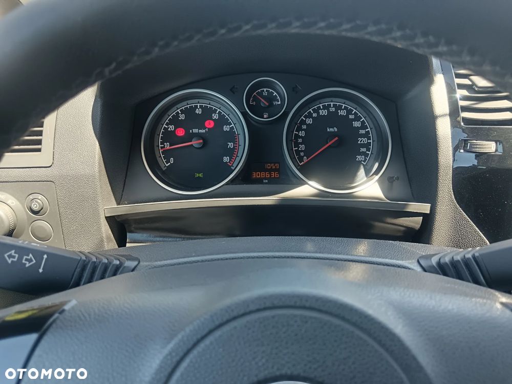 Opel Zafira 1.8 Innovation 110 Jahre - 17