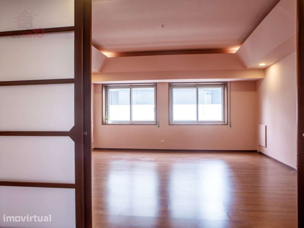 Apartamento T3 para arrendar na Av. da Boavista, Porto - Grande imagem: 5/24