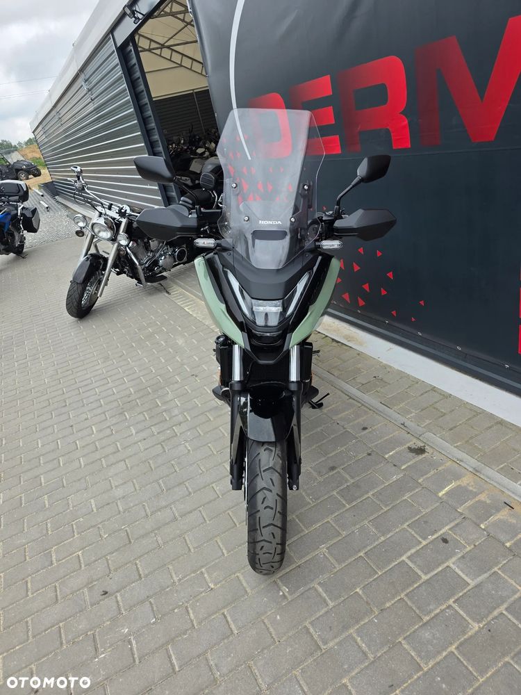 Honda NC - 17