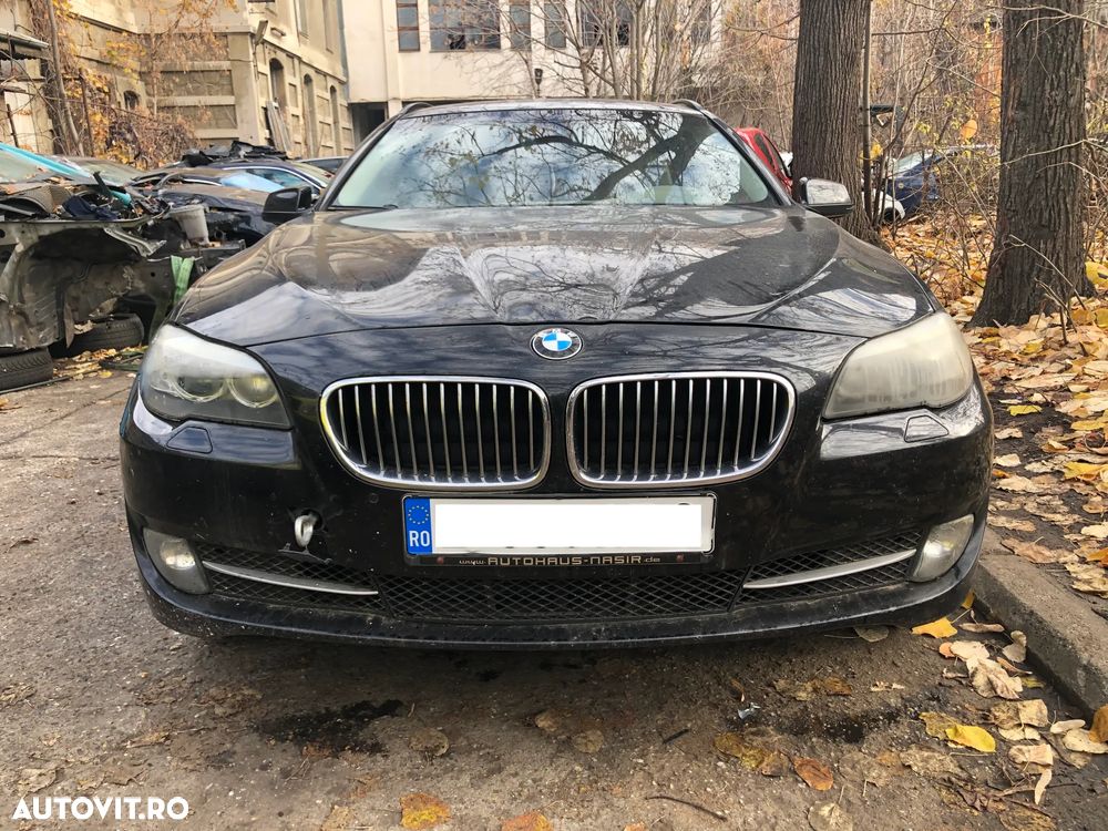 Bara fata Bmw Seria 5 F10 F11 negru model cu gauri camere 360 - 2