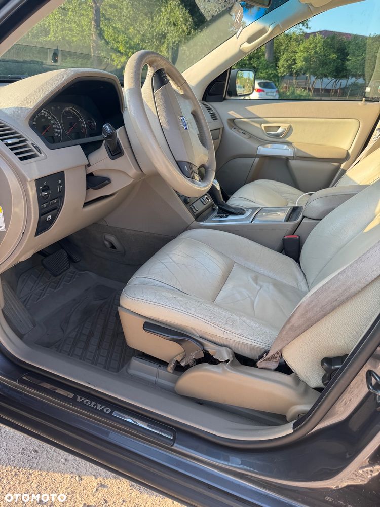 Volvo XC 90 2.4 D5 - 14