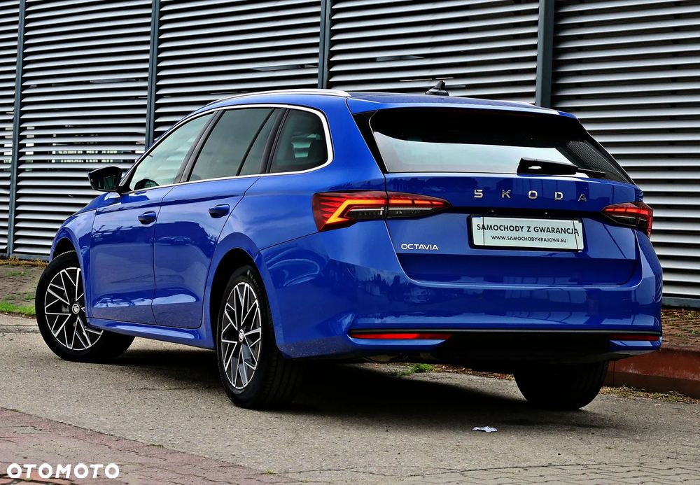 Skoda Octavia 1.5 TSI mHEV Selection DSG - 6