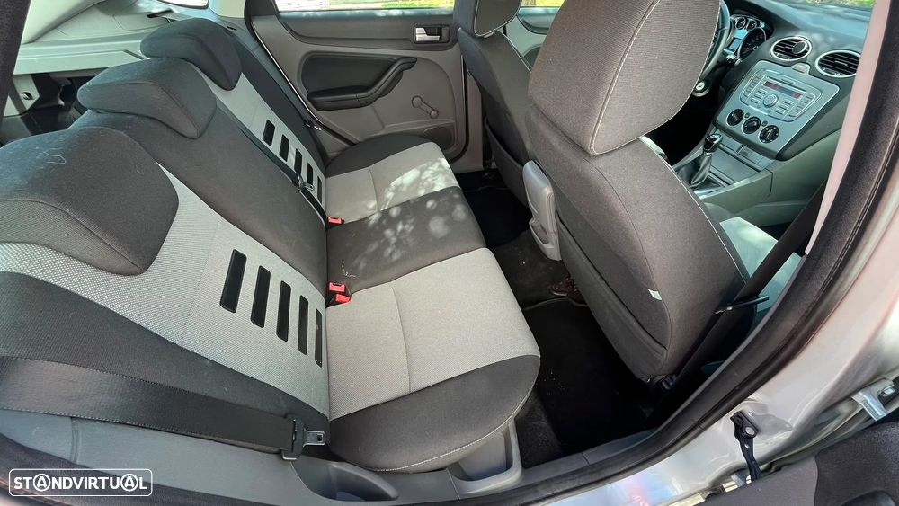 Ford Focus 1.6 TDCi Trend - 9
