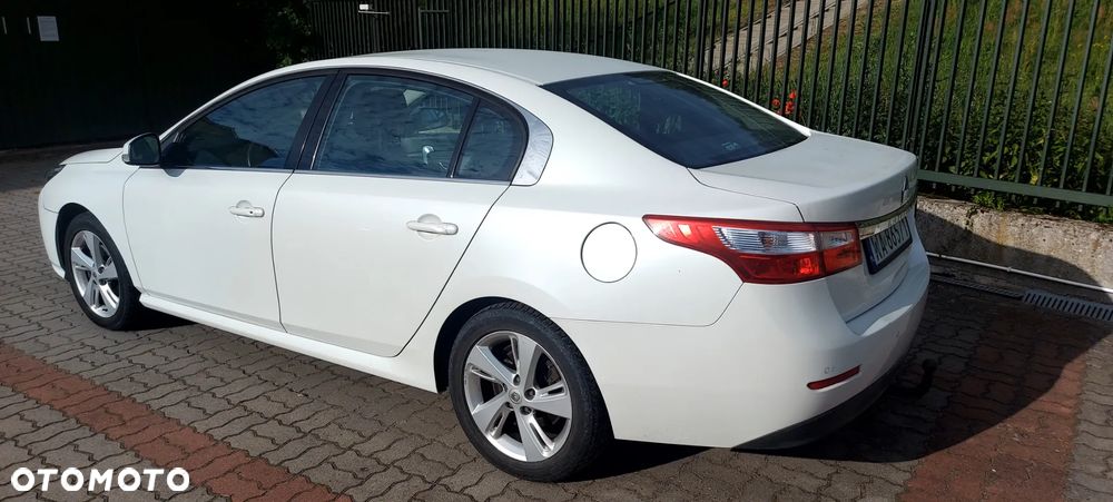 Renault Latitude 2.0 dCi Privilege - 3
