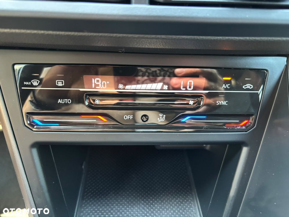 Volkswagen Polo 1.0 TSI OPF DSG R-Line - 25