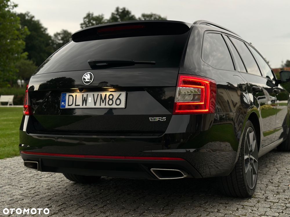 Skoda Octavia 2.0 TDI RS DSG - 34