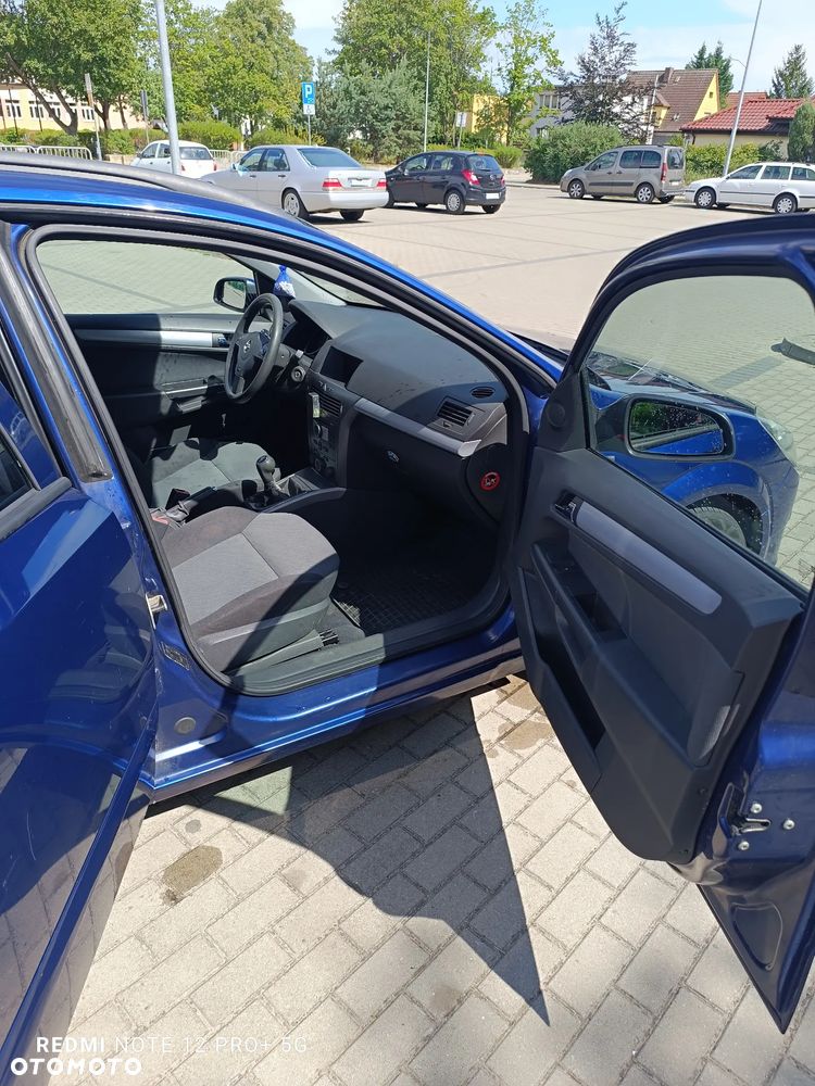 Opel Astra 1.6 Enjoy - 9