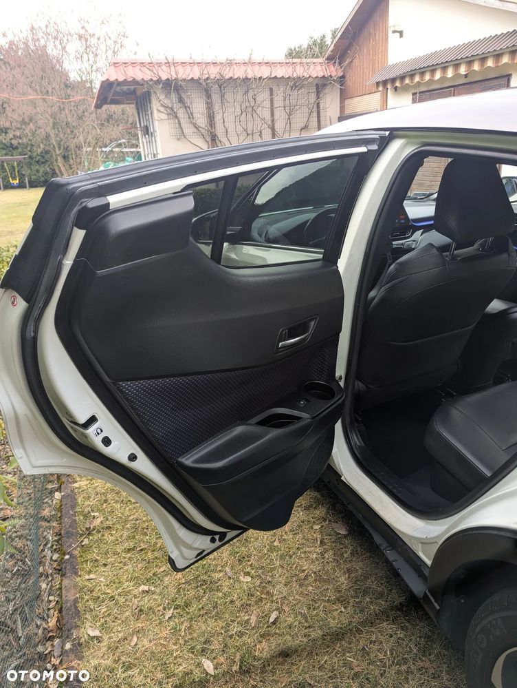 Toyota C-HR 1.8 Hybrid Dynamic - 21
