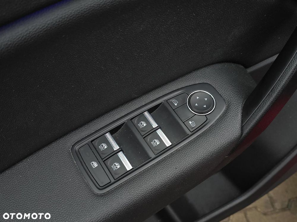 Renault Captur - 12