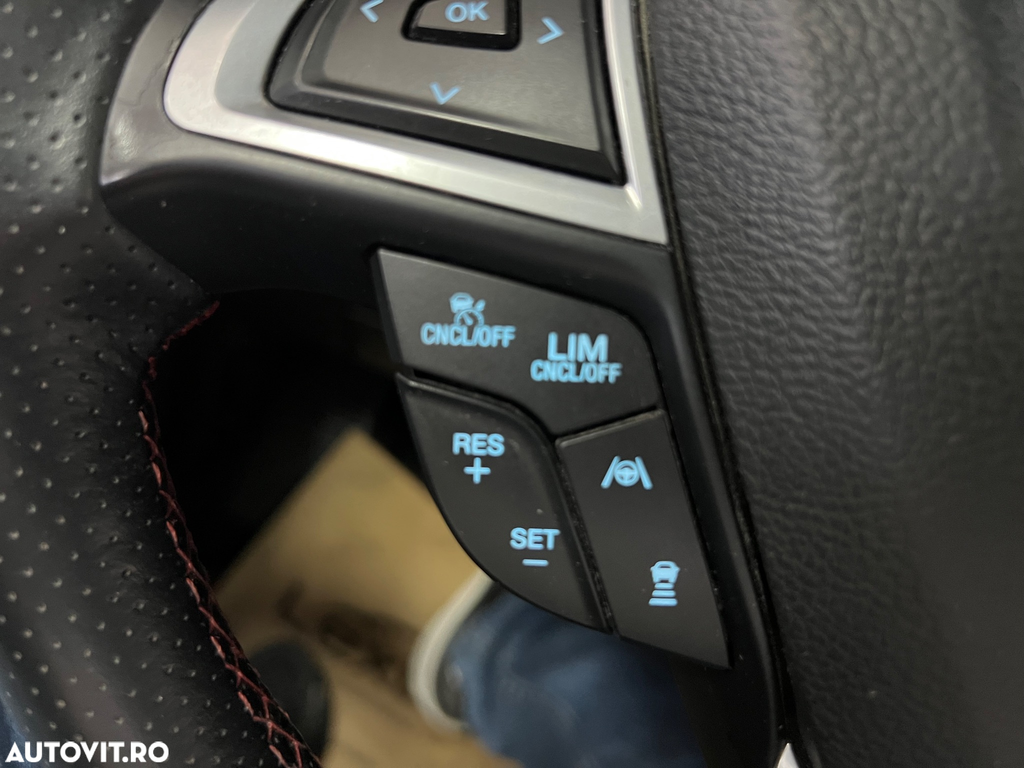 Ford Edge 2.0 Panther A8 AWD ST Line - 29
