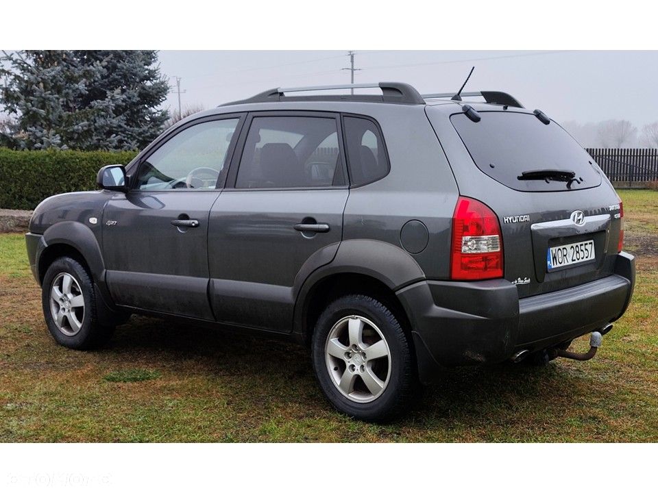 Hyundai Tucson 2.0 CRDi VGT 4WD GLS - 3