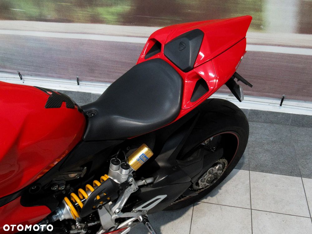 Ducati 1199 Panigale - 15