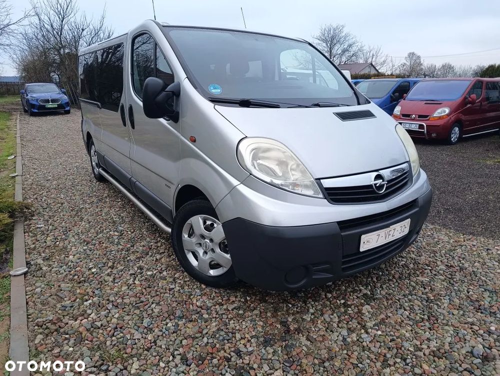 Opel Vivaro - 23