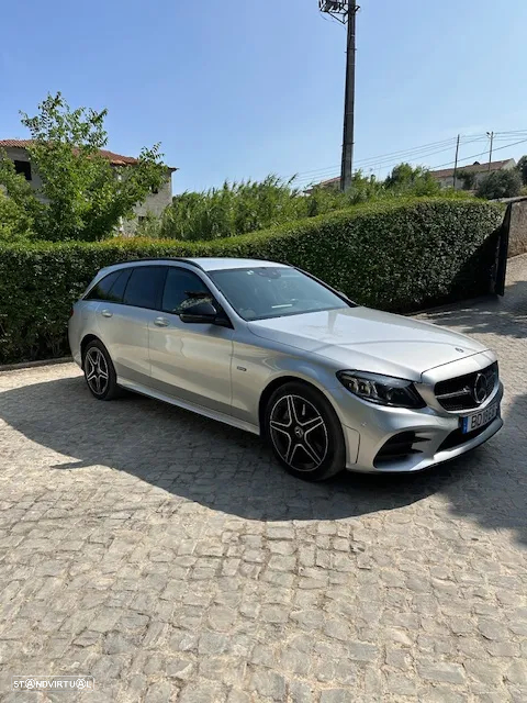 Mercedes-Benz C 300 de AMG Line - 2