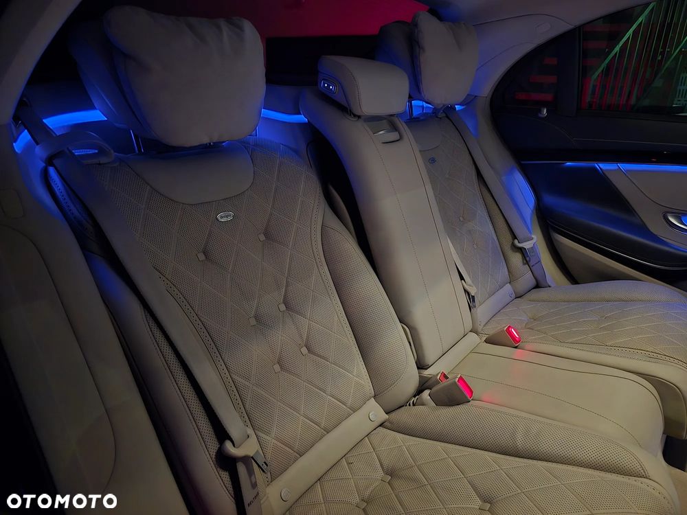 Mercedes-Benz Klasa S 560 4-Matic L 9G-TRONIC - 11