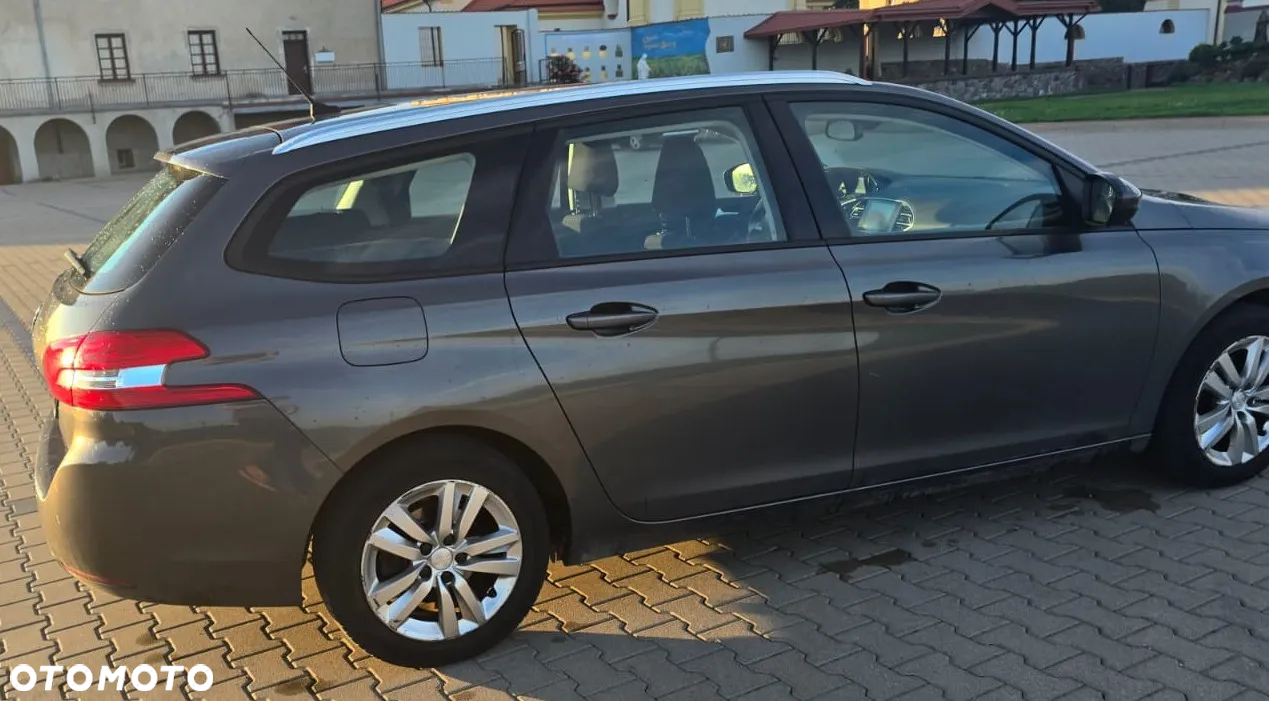 Peugeot 308 1.2 PureTech Active S&S EAT6 - 3