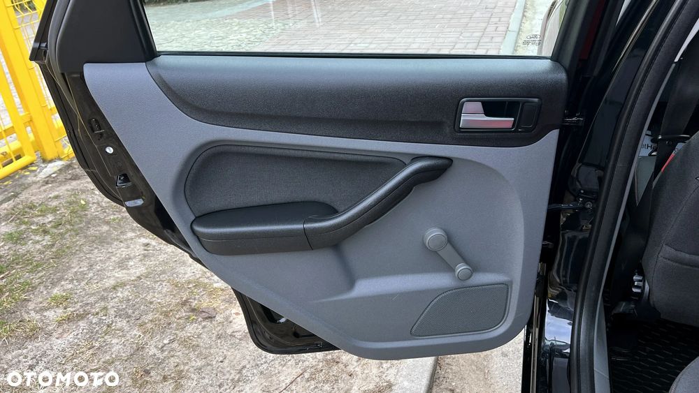 Ford Focus 1.6 Ti-VCT Black Magic - 29