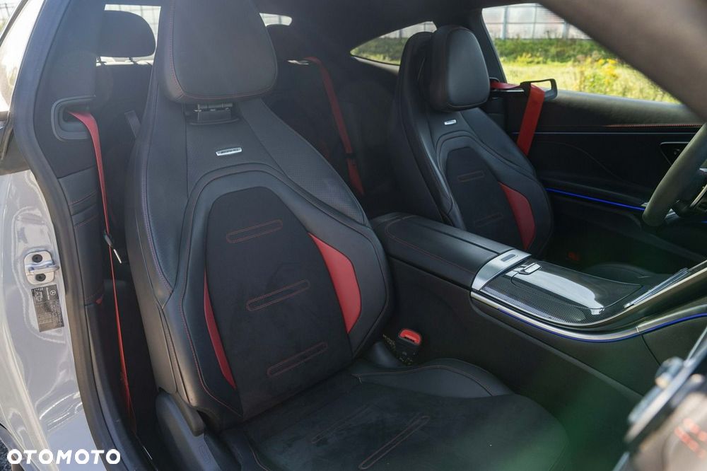 Mercedes-Benz CLE Mercedes-AMG 53 4MATIC+ AMG SPEEDSHIFT TCT 9G - 28