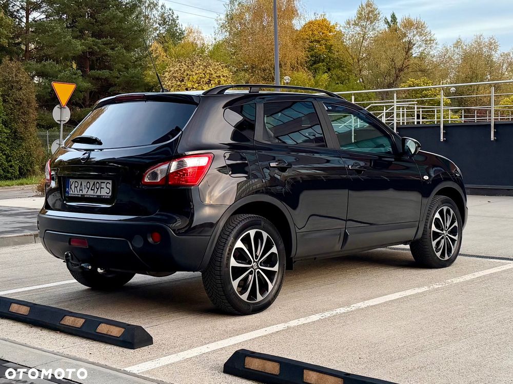Nissan Qashqai 2013 photo 5