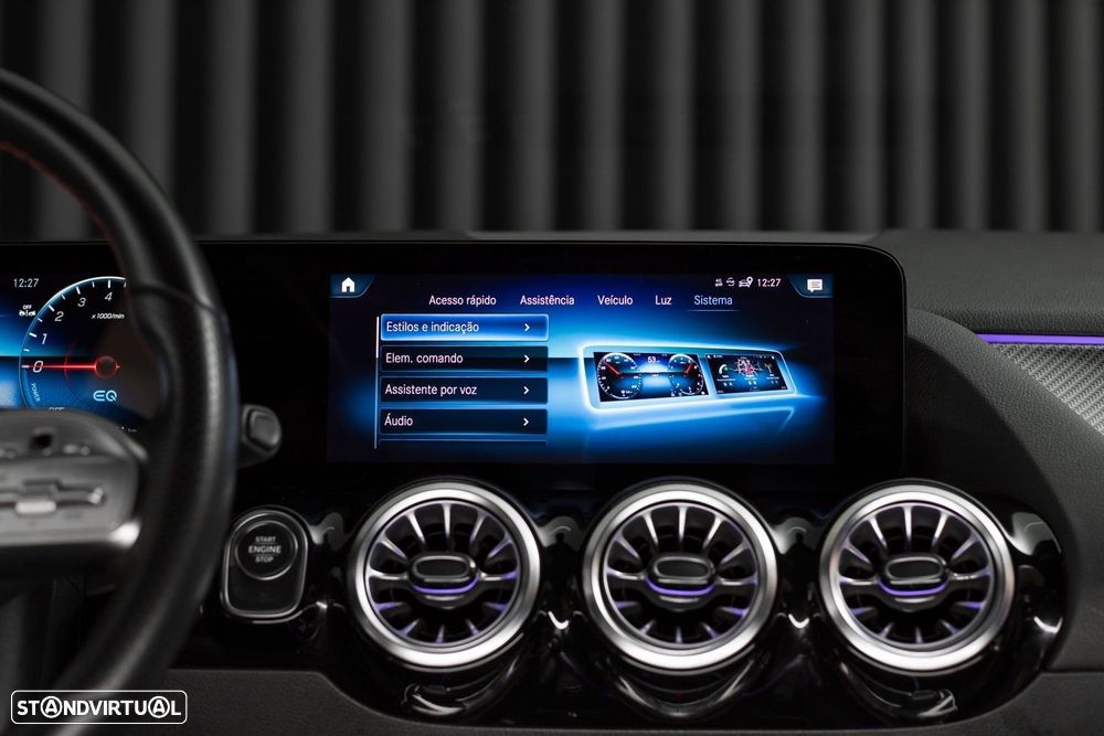 Mercedes-Benz GLA 250 e 8G-DCT AMG Line - 29