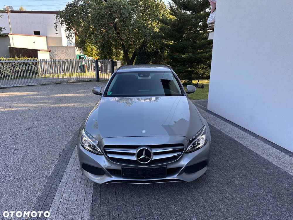 Mercedes-Benz Klasa C 180 T Kompressor Automatik BlueEFFICIENCY Avantgarde - 17
