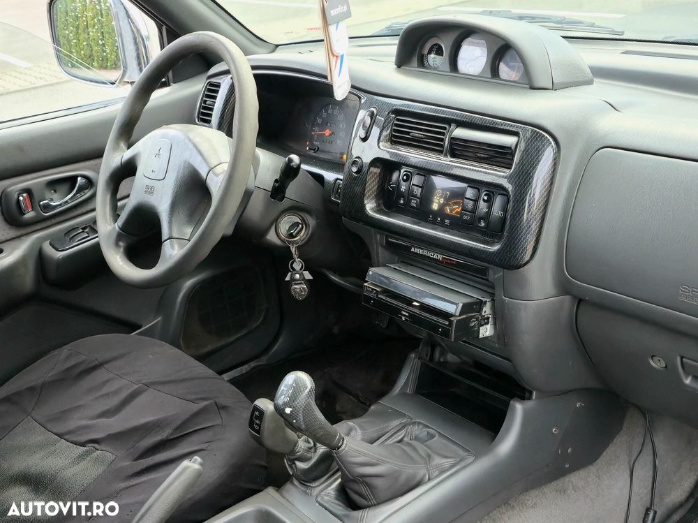 Mitsubishi L200 Pick Up 4x4 Intense + - 11
