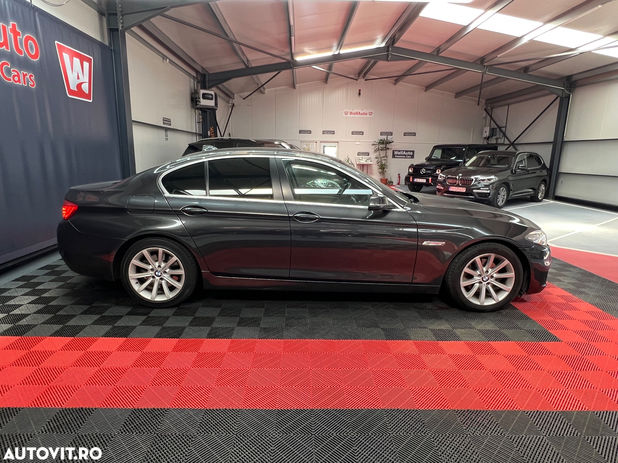 BMW Seria 5 520d - 4