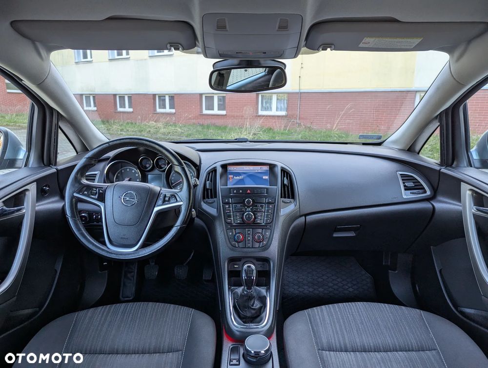 Opel Astra 1.4 T Sport - 34