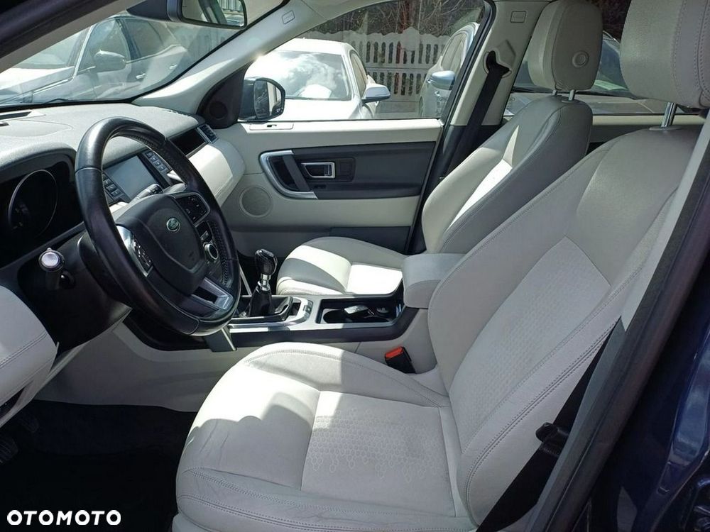 Land Rover Discovery Sport TD4 Pure - 16