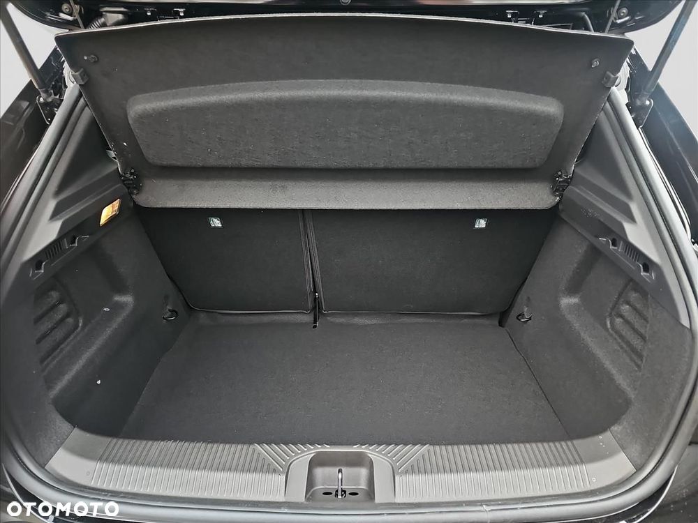 Renault Clio 1.2 TCe Evolution - 10