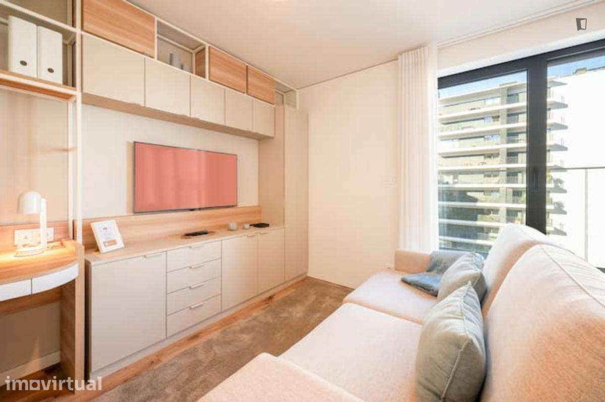 Apartamento com 1 quartos - localizado em Lumiar Lisbon - Grande imagem: 4/18
