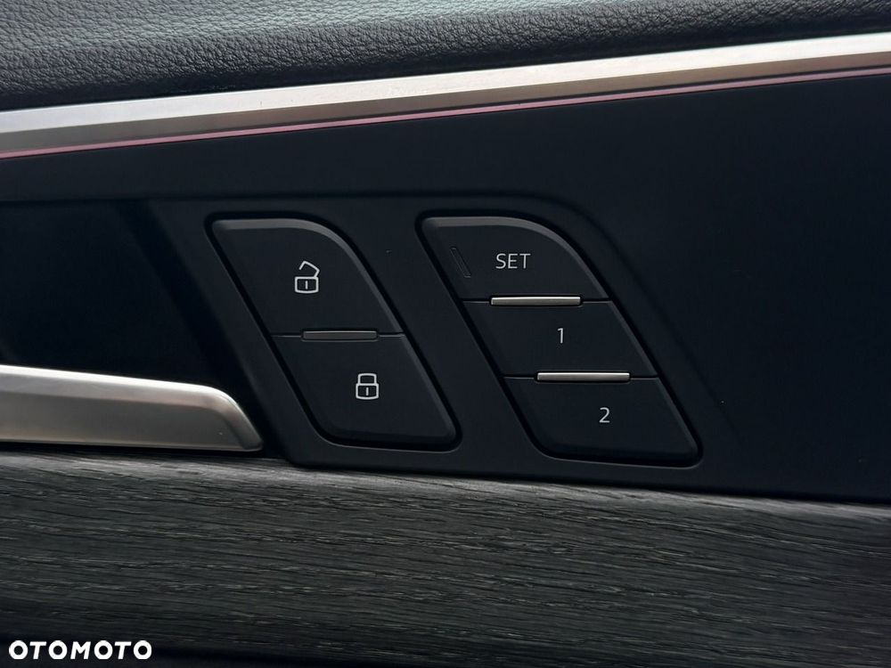Audi A4 Allroad - 17